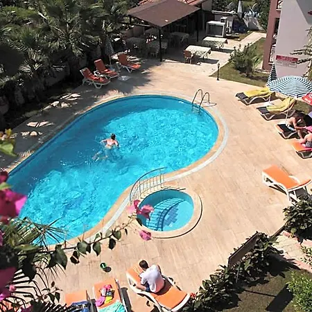 Minta Aparthotel